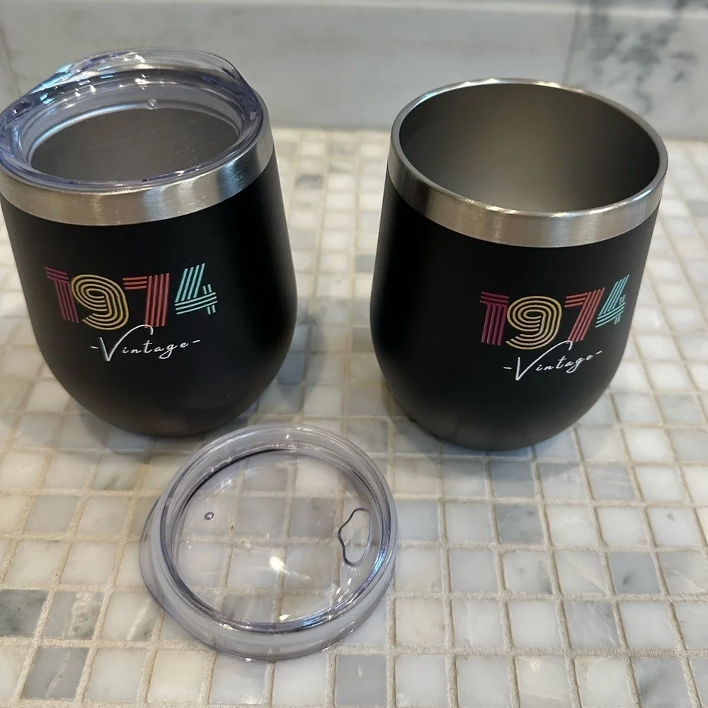 NWT Set of 2 1974 Vintage To-Go Wine Black Tumblers with Lids